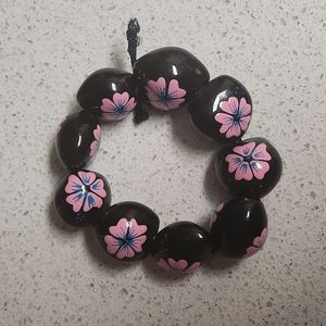 Hawaiian Print NWOT Beaded Stretchy Bracelet